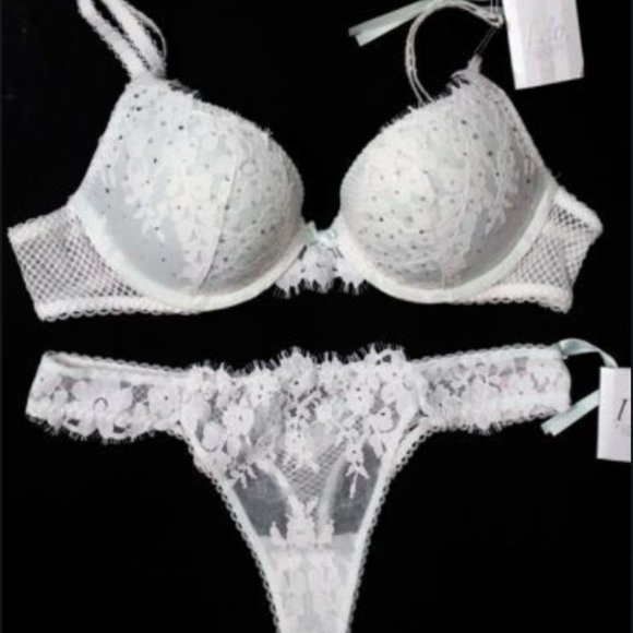 Victoria’s Secret Bridal Set - Picture 5 of 7